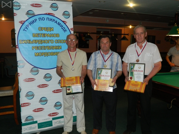 Сильнейшие ветераны 2013 года: Ю.Сезганов, И.Чуркаев, В.Холодков